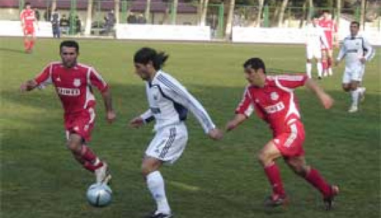 İLK OYUN VƏ İLK QƏLƏBƏ . . .