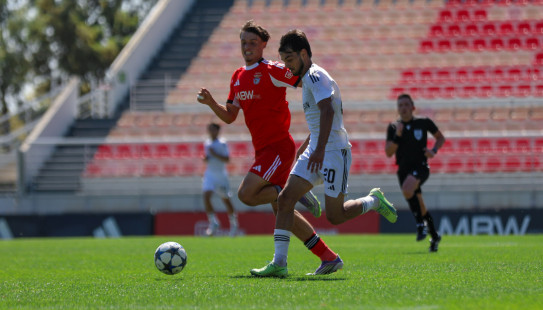 U-19 “Benfika” ilə qarşılaşdı