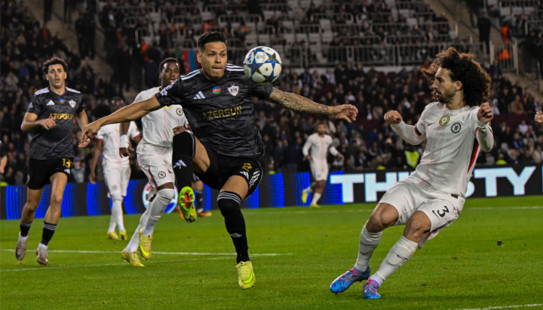 Avropada 250-ci qol: 200-cü oyunda