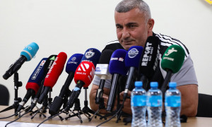 “Futbolçular çox istəklidirlər”