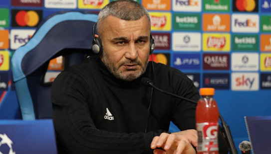 “Oyundan razı qaldım”