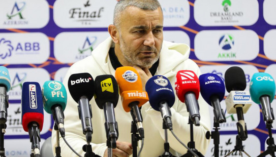 “Pozitiv notlarla irəli baxmalıyıq”